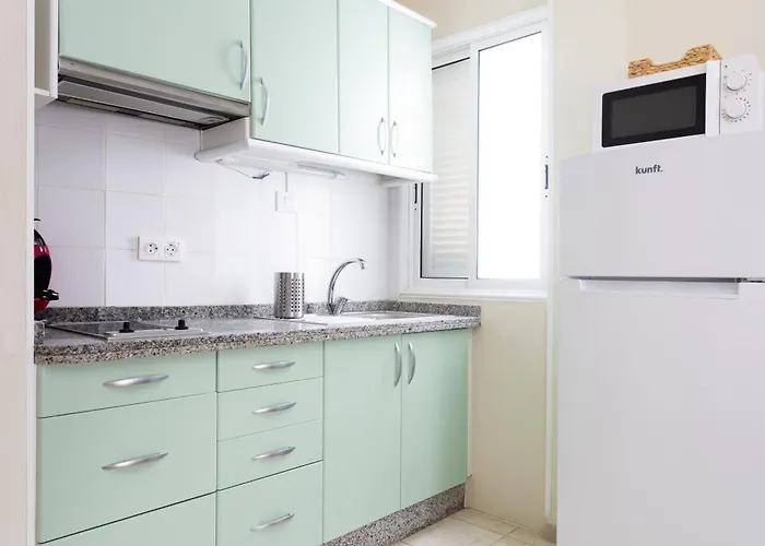 Lägenhet Tranquil Coastal Escape, *